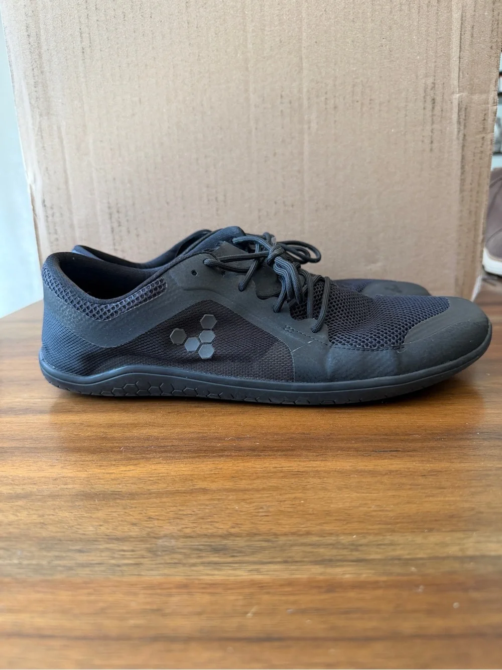 Vivo Barefoot Men's Black Minimalist Mesh Lace-Up Shoes